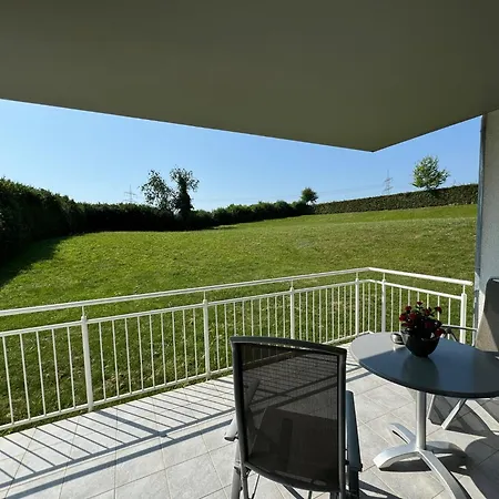 Schicke Am Golfplatz Apartamento *