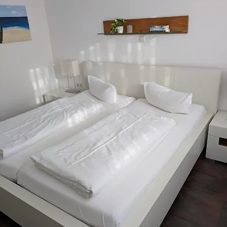 Schicke Am Golfplatz * Бад-Беллинген