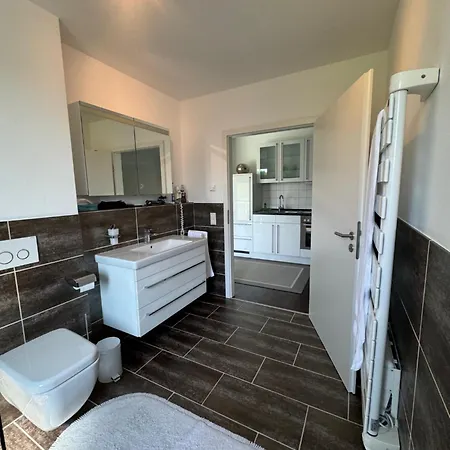 Schicke Am Golfplatz Бад-Беллинген